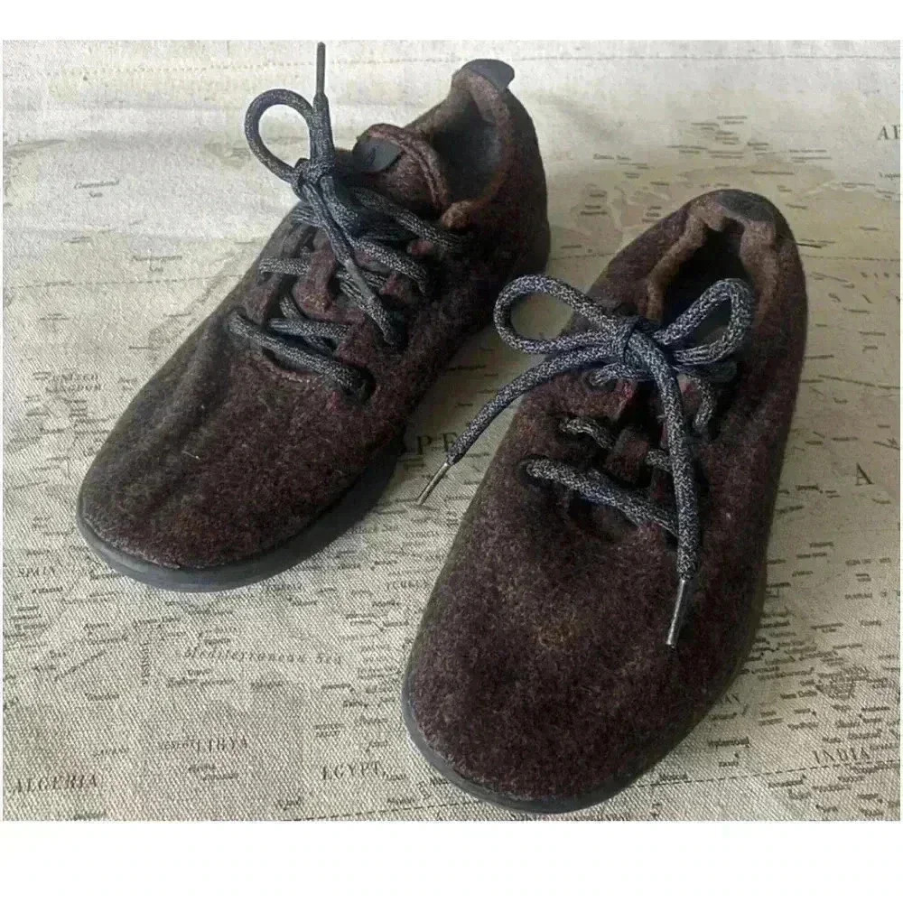 Allbirds 8 Wool Runners |  Burgundy Black 
Shipped via USPS